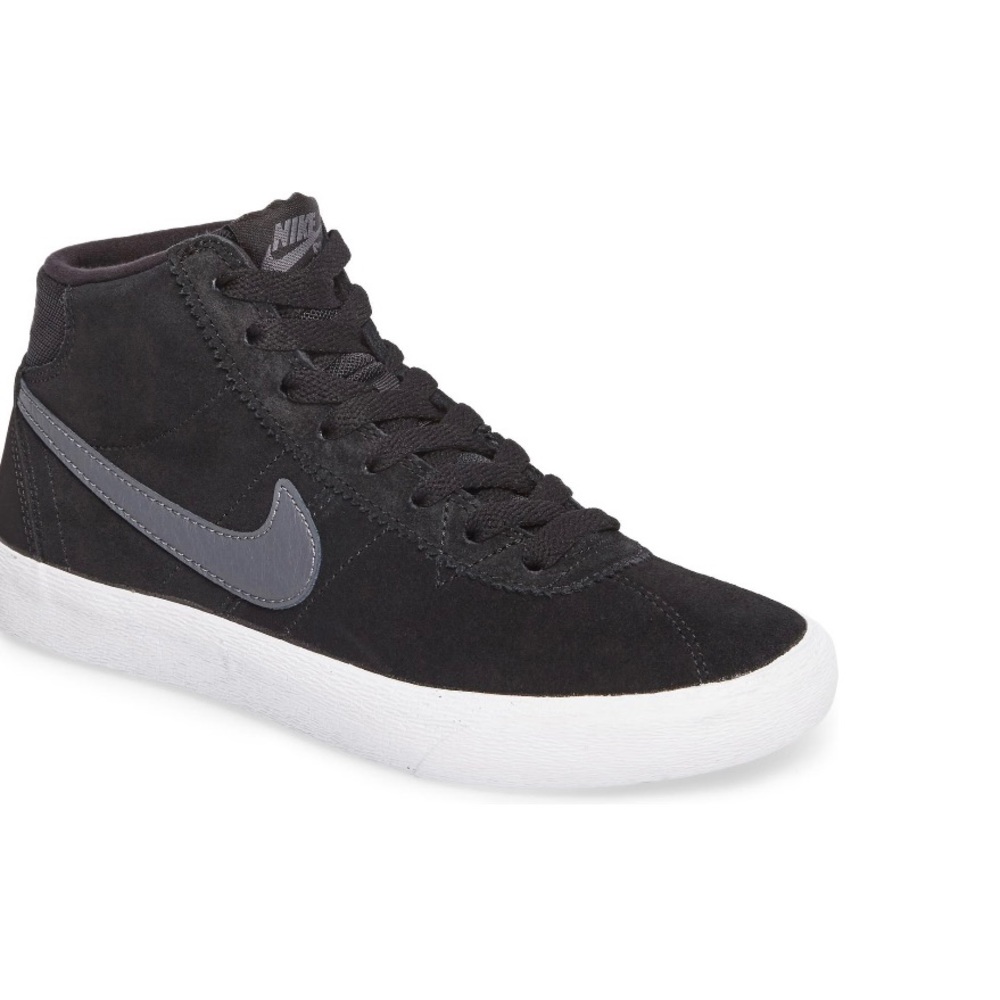 Women Nike High Tops Skater Shoes